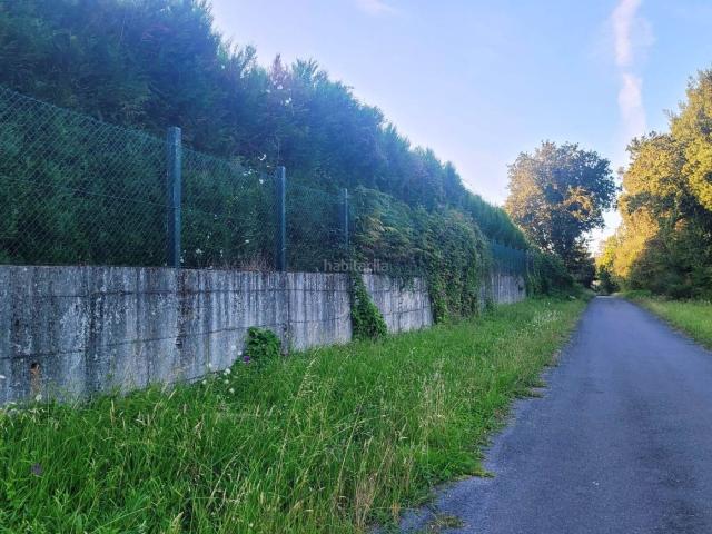 Casa en venta en Outes. Casas.