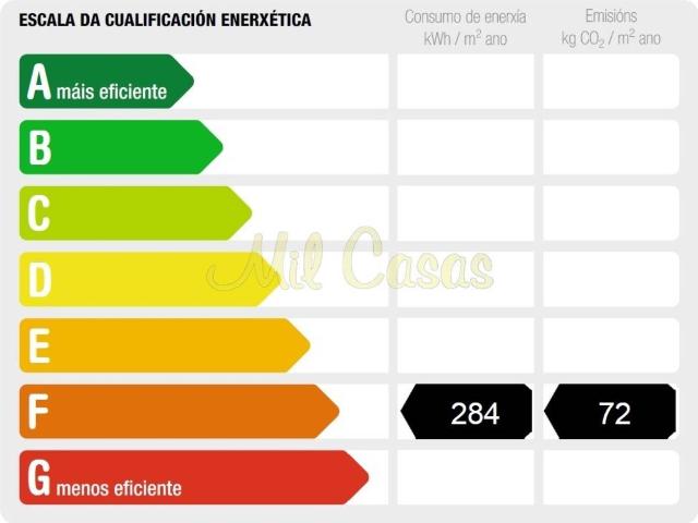 Casa en venta en Outes con 3 habitaciones y 2 baños