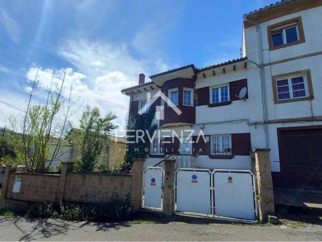 Casa en Venta en Oviedo