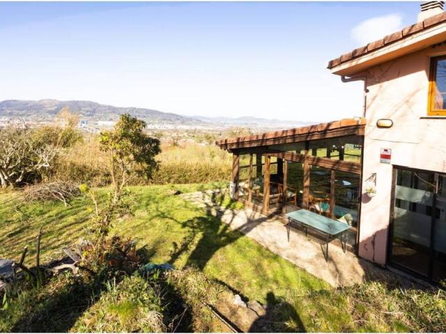 Casa en Venta en Oviedo