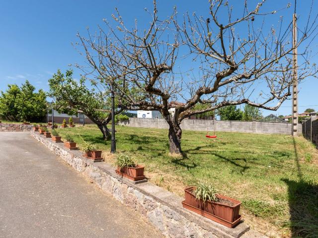 Casa en venta en Oviedo, Parroquias Sur La Manjoya. CASA CHALET INDEPENDIENTE LA LLOVERA SAN ESTEBAN DE LAS CRUCES OVIEDO. Casas.