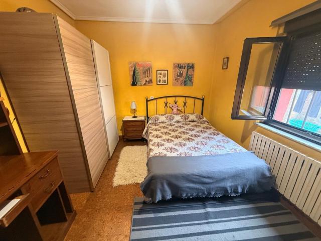 Casa en venta en Oviedo, San Claudio Trubia Las Caldas. Casa pareada lista para entrar a vivir, a 10 min de OVIEDO. Casas.