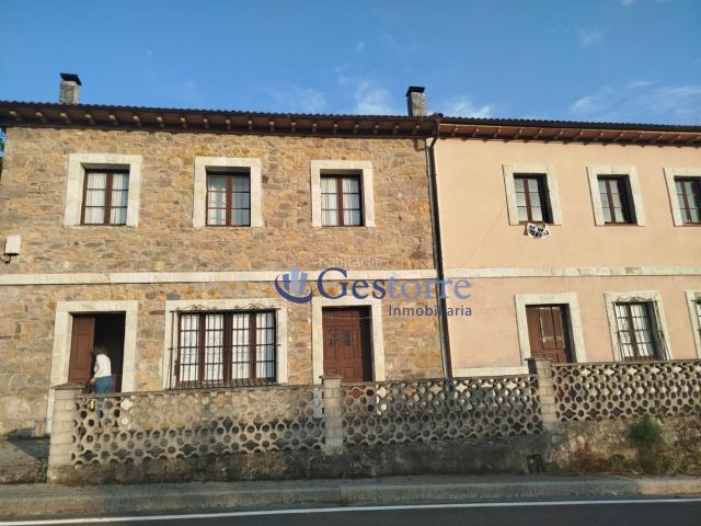 Casa en venta en Oviedo, San Claudio Trubia Las Caldas. Dos casas adosadas en venta en Perlavia, Oviedo ?EUR? 600 m construidos y 465 m de parcela PARTICULAR VENDE DOS CASAS ADOSADAS EN. Casas.