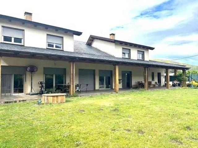 Casa en Venta en O Barco de Valdeorras