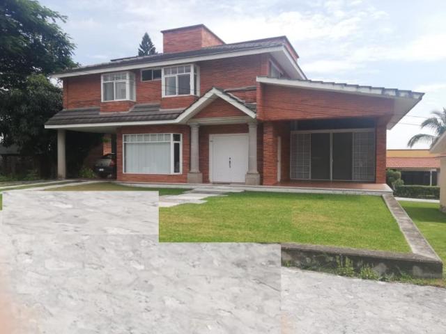 Casa en venta en Oaxtepec Centro, Yautepec, Morelos