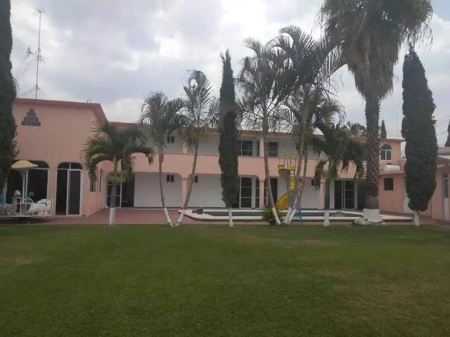 Casa en venta en Oaxtepec Centro, Yautepec, Morelos