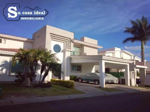 Casa en venta en Oaxtepec Centro, Yautepec, Morelos