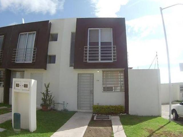 Casa en venta en Oberoi Residencial, San Francisco Ocotlán, Puebla CLJ