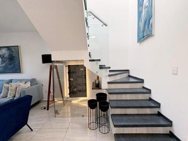 CASA EN VENTA EN OCOYOACAC CERCA DE LA CDMX CON UN GRAN JARDÍN