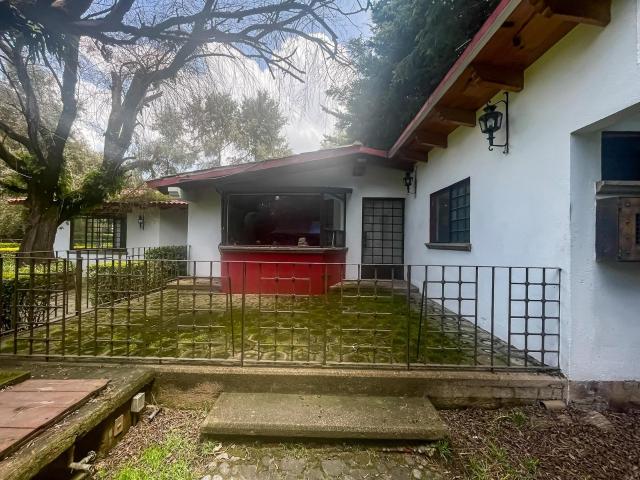 CASA EN VENTA EN OCOYOACAC, FRACCIONAMIENTO CHIMALIAPAN