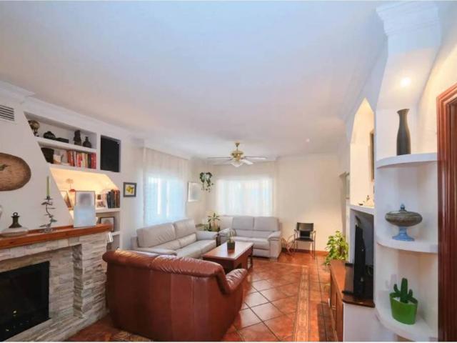 Casa en Venta en Ogíjares