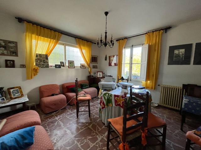 Casa en venta en Oia. Casas.