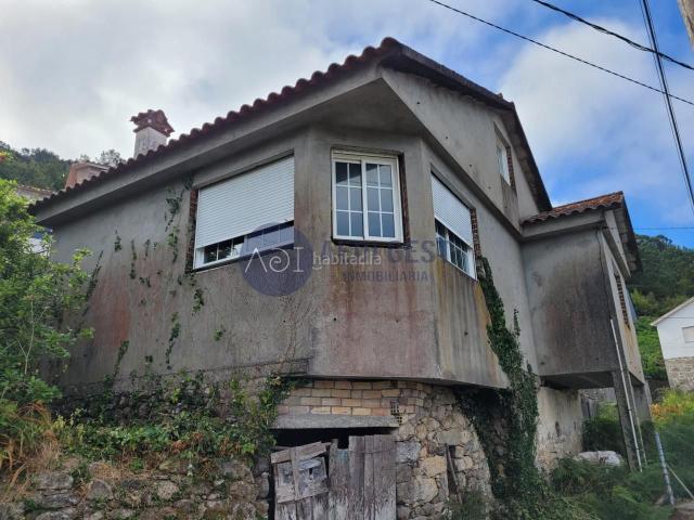 Casa en venta en Oia. Casas.