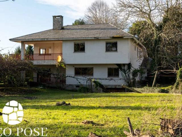 Casa en Venta en Oleiros