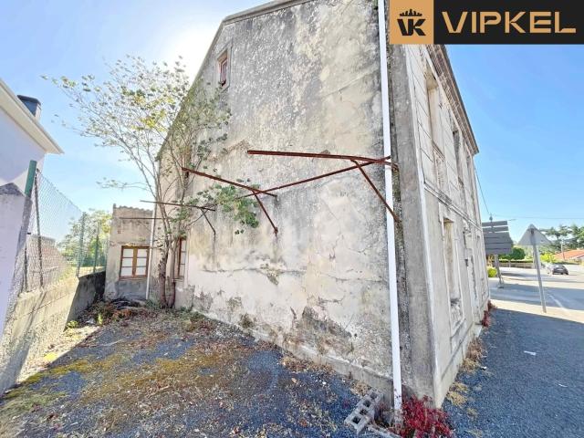 Casa en venta en Oleiros La Coruña