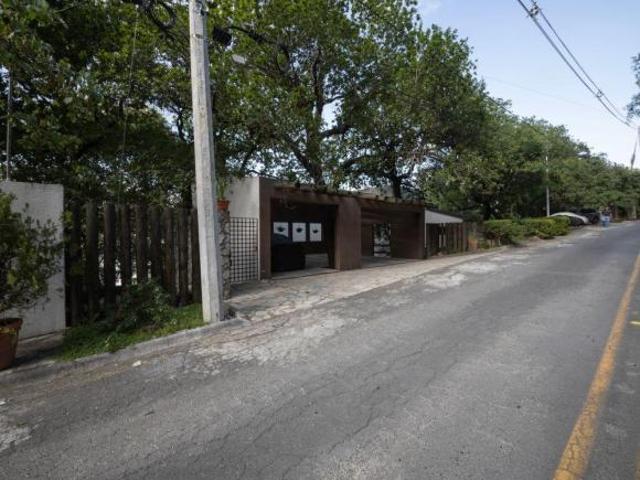 CASA EN VENTA EN OLINALA