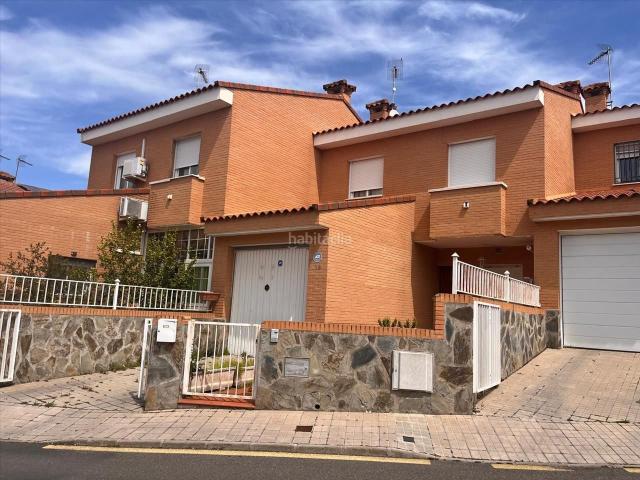 Casa en venta en Olías del Rey. Inmueble en rentabilidad en la localidad de Olias del Rey. Casas Olías del.
