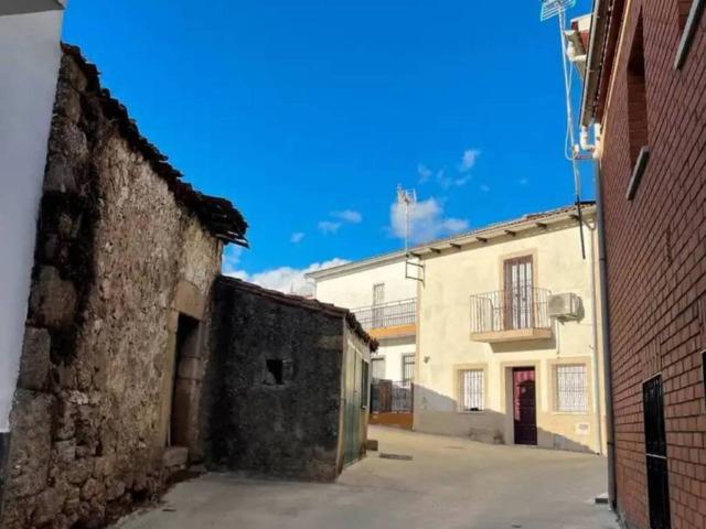 Casa en Venta en Oliva de Plasencia