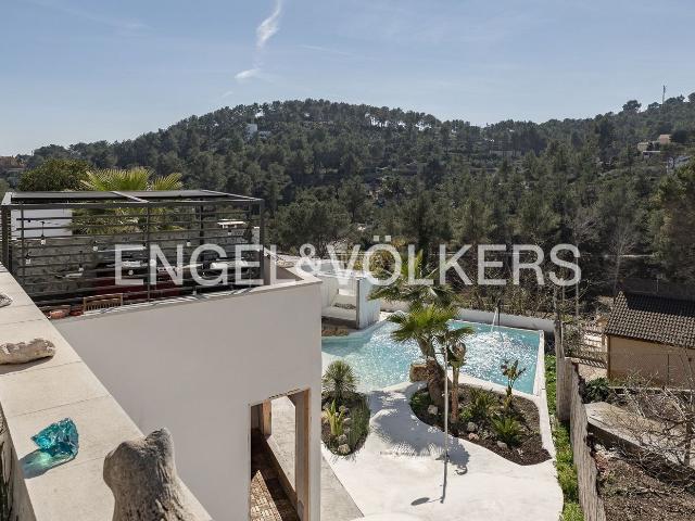 Casa en venta en Olivella. Magnífica propiedad con resort privado de estilo mediterraneo y alta tecnología aplicada. Casas.