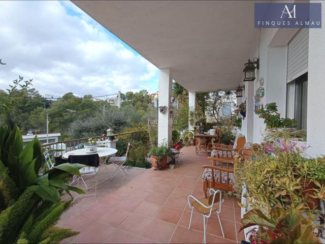 Casa en venta en Olivella. Casa o chalet independiente en venta en C Trencapinyes. Casas.