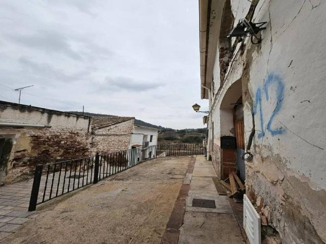 Casa en Venta en Olocau