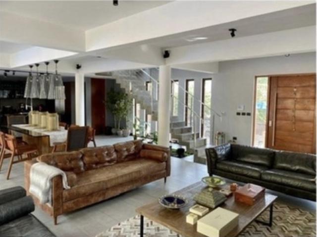 Casa en Venta en OPALO 10598. LA RESERVA