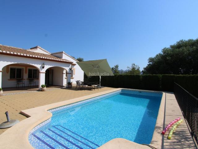 Casa en venta en Orba. Casas.