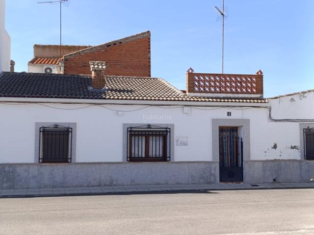 Casa en venta en Orgaz. oferta de casa de pueblo con para empezar a vivir. Casas.