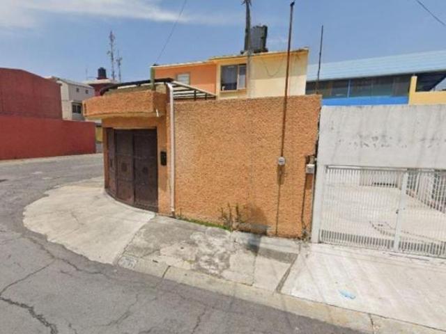 Casa en venta en Orfeo, Ensueños, Cuautitlán Izcalli, México