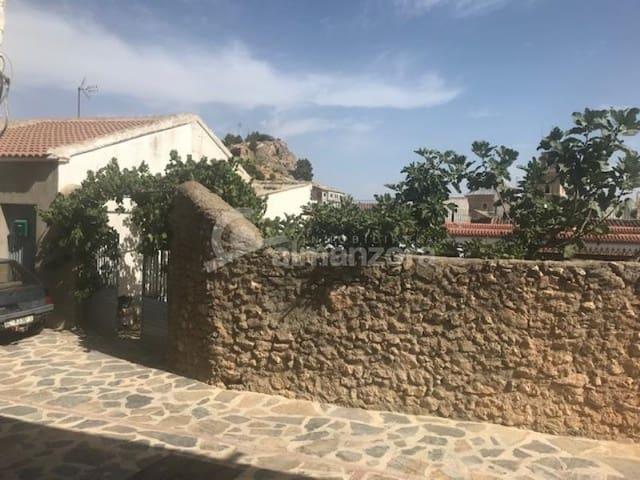 Casa en venta en Oria, Almería