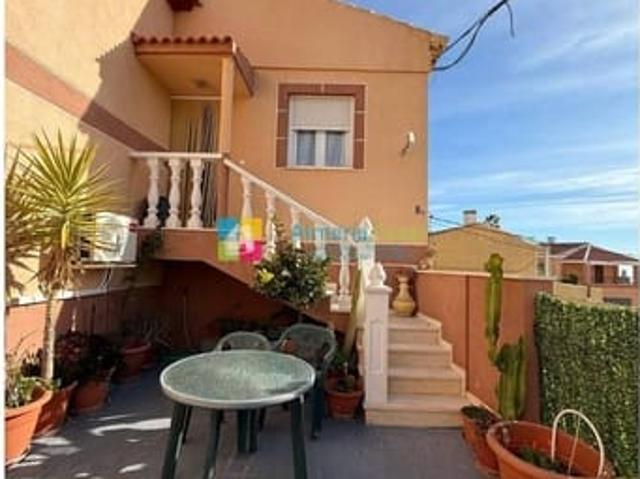 Casa en venta en Oria, Almería