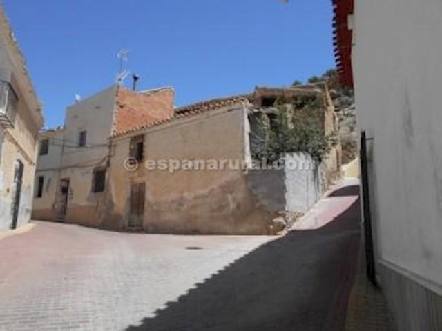Casa en venta en Oria, Almería