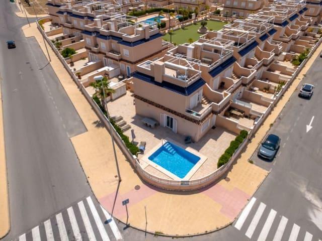 Casa en venta en Orihuela, Alicante