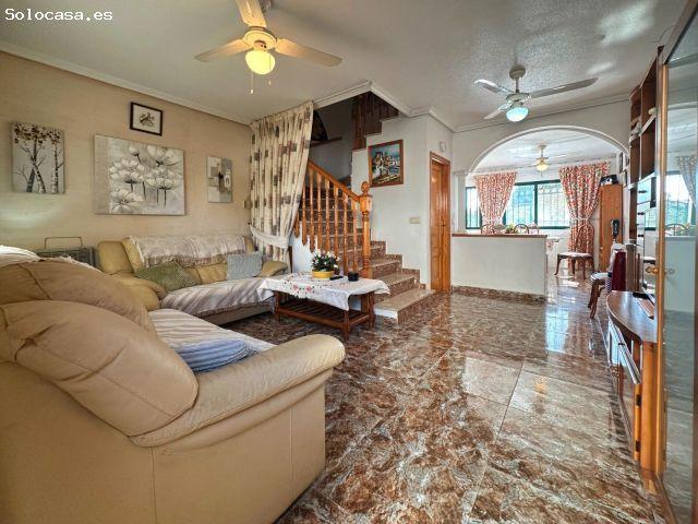 Casa en Venta en Orihuela Costa, Alicante