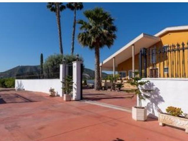 casa en Venta en Orihuela. ETRV T1447
