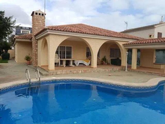 Casa en Venta en Orihuela