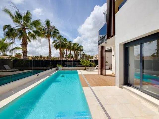 Casa en Venta en Orihuela