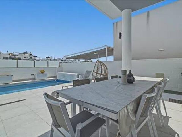 Casa en Venta en Orihuela