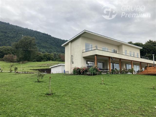Casa en Venta en Orillas del Lago Rupanco