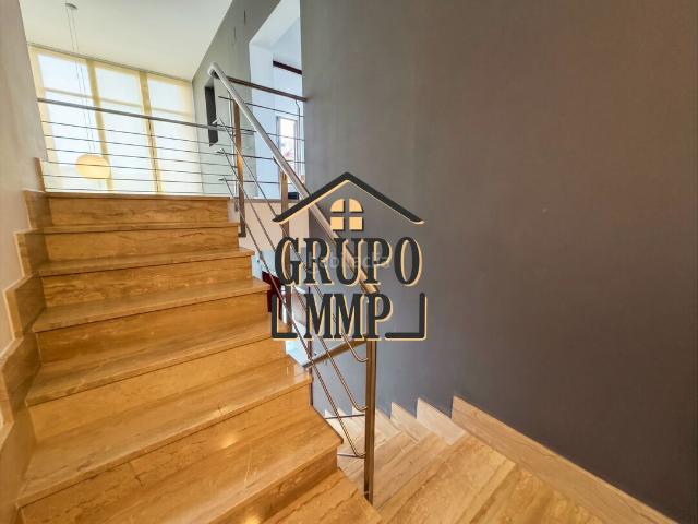 Casa en venta en Oropesa del Mar, El Balcó Jaume I. Espectacular Villa de Alto Standing con Ascensor, Piscina y Club Privado en El BalcóJaume I. Casas Oropesa del.