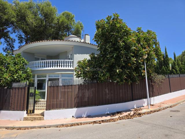 Casa en venta en Oropesa del Mar, La Renegà Torre Bellver Les Platgetes. Cautivadora villa con piscina en Torre Bellver. Casas Oropesa del.