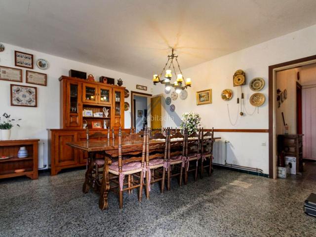 Casa en venta en Òrrius. CASA A CUATRO VIENTOS EN PARCELA ESQUINERA. Casas.