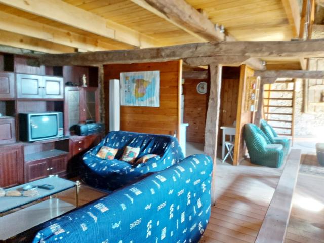CASA EN VENTA EN ORTIGOSA DEL PESTAÑO