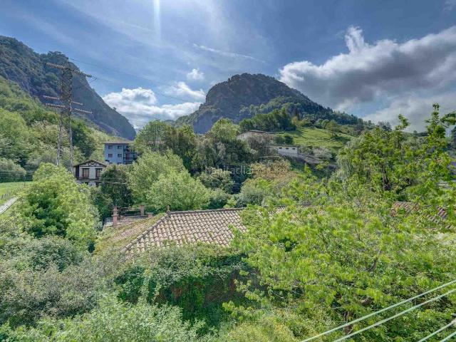 Casa en venta en Ataun. Casa independiente en Ataun. Casas.