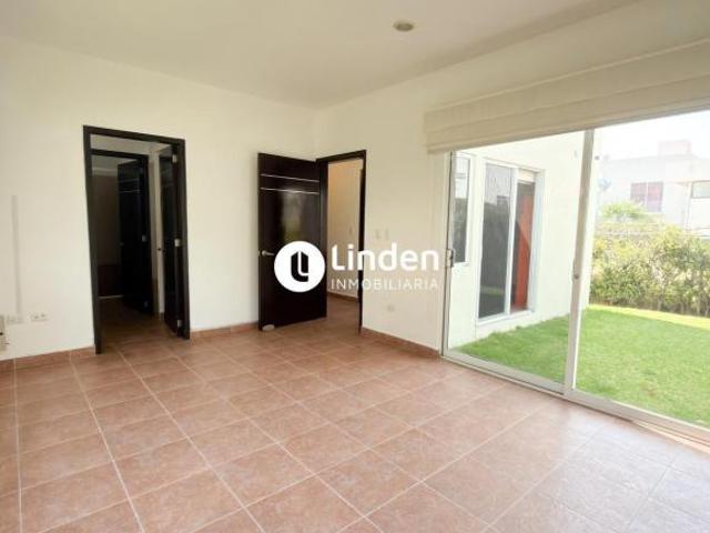 Casa en Venta en Atlixco, Puebla en Fraccionamiento Cortijo de Los Soles