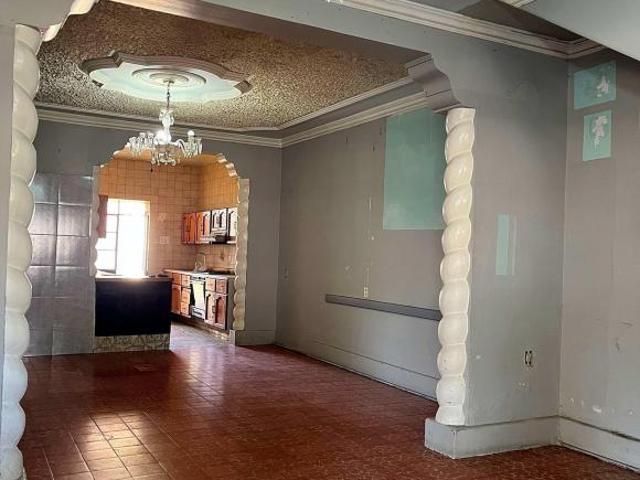 CASA EN VENTA EN AV AVILA CAMACHO
