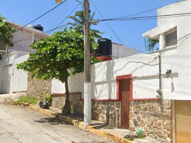 CASA EN VENTA EN AV ADOLFO LÓPEZ MATEOS 82, LAS PLAYAS, 39390 ACAPULCO DE JUÁREZ, GRO