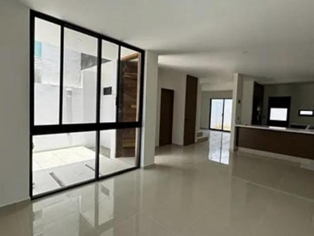 Casa en Venta en Av. Casa fuerte