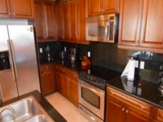 Casa En Venta En Av, Del Bosque, Tijuana