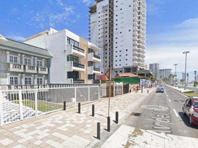 CASA EN VENTA EN AV DEL MAR MAZATLÁN